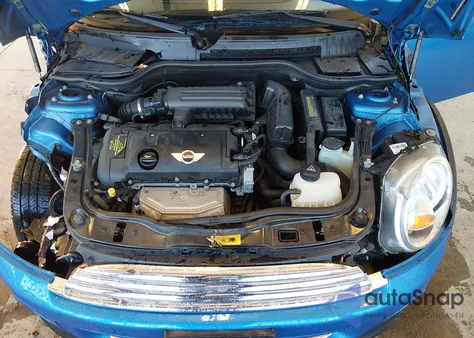 2012 Mini Cooper Clubman z USA, uszkodzony, nr VIN WMWZF3C54CT190089